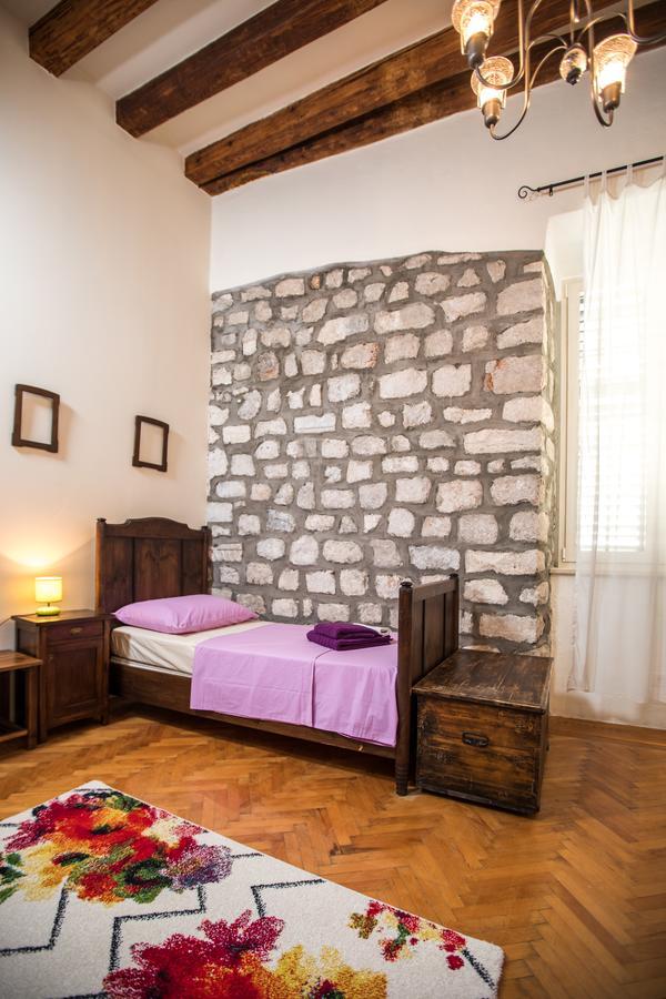 Old Palace Apartment Dubrovnik Bagian luar foto